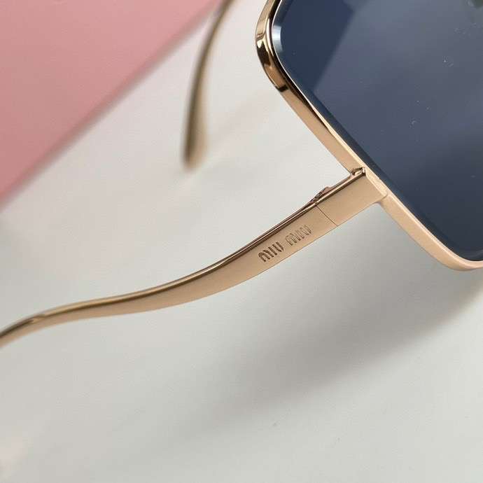 Picture of MiuMiu Sunglasses _SKUfw54058790fw